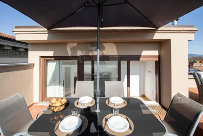 Rooftop Delight with Terrace – 사진 9